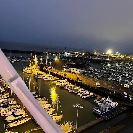 Laurina - Chambre, Sdb, Terrasse, Arrivee Autonome Руайян