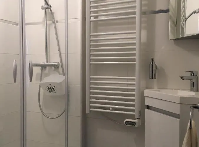 Maison d'hôtes Laurina - Chambre, Sdb, Terrasse, Arrivée Autonome